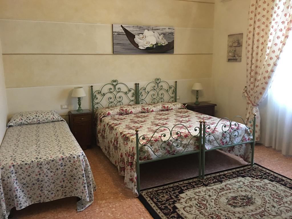 Affittacamere La Casa Di Ugo Ciglione Buitenkant foto