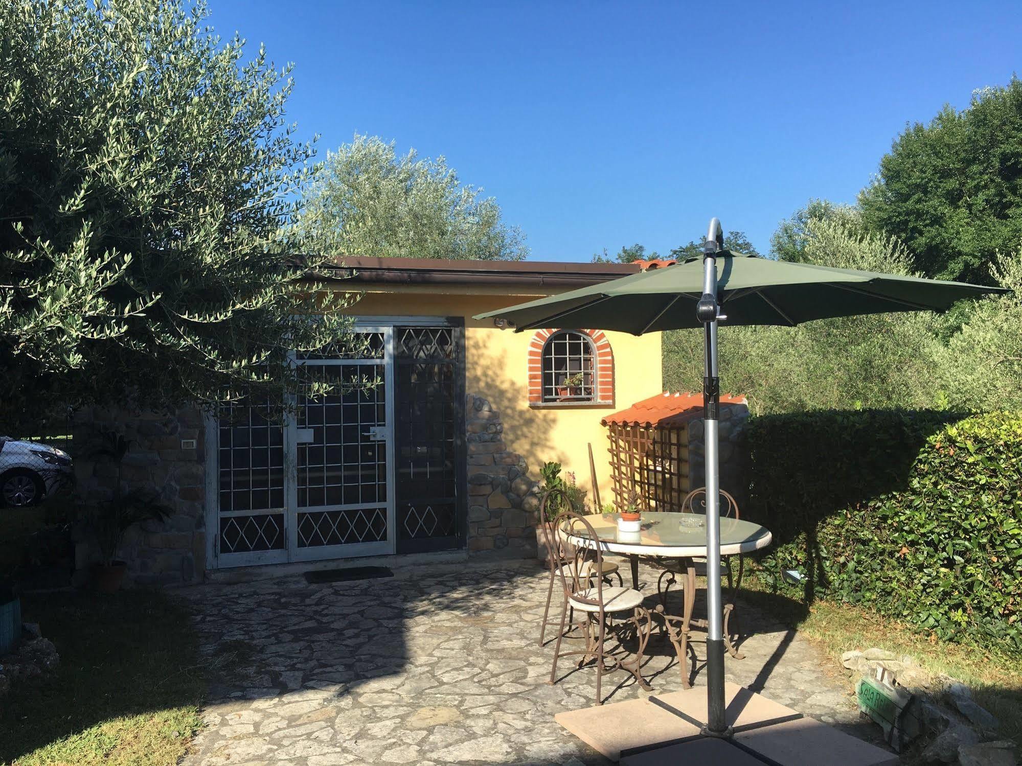 Affittacamere La Casa Di Ugo Ciglione Buitenkant foto