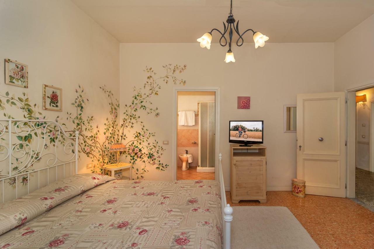 Affittacamere La Casa Di Ugo Ciglione Buitenkant foto